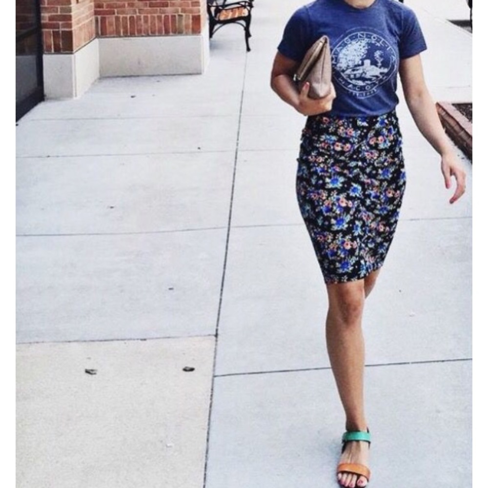 LulaRoe Cassie Skirt